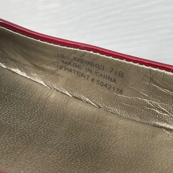Cole Haan Red Patent Leather Ballet Flats Buckle Detail Shoes Nike Air Sole 7.5 - Picture 10 of 10